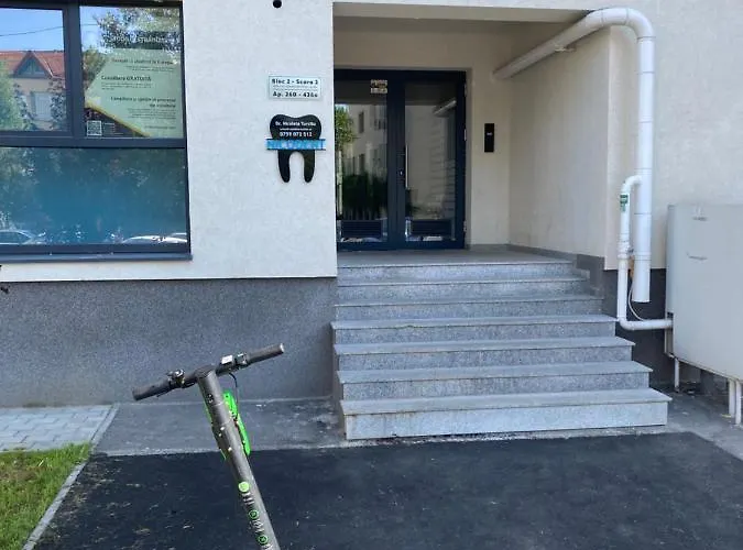 Cozy Business Premium Plaza * Бухарест