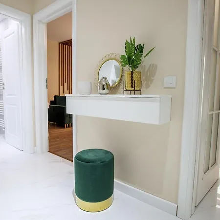 Cozy Business Premium Plaza Apartament *